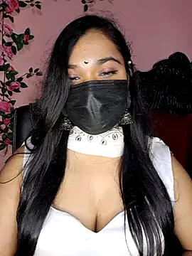Ismanur11 live cam on StripChat