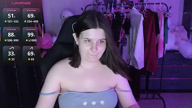 AmyVibess webcam
