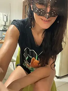 IrisBlacky Live Webcam on Stripchat