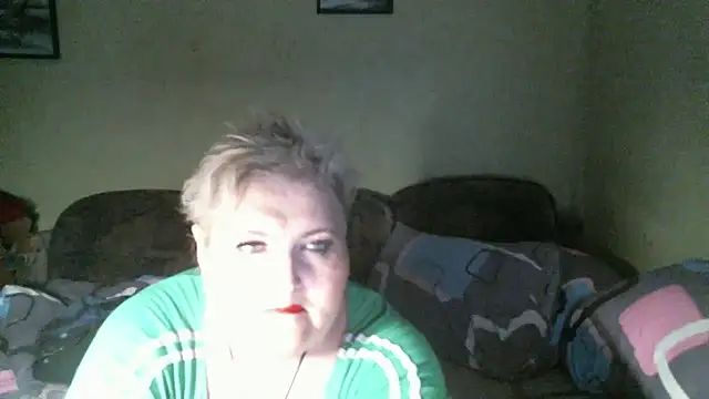 Lana555 live cam on StripChat