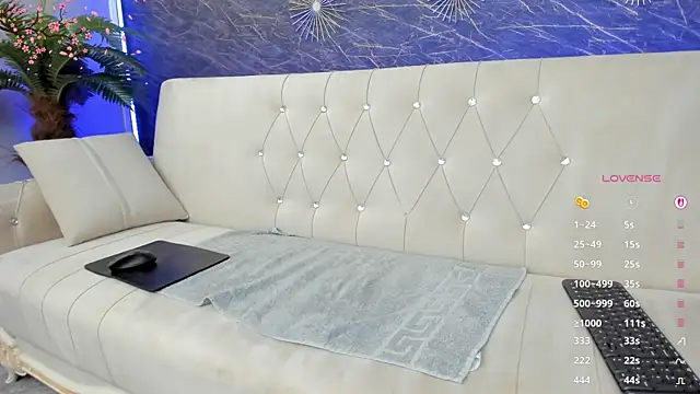Belle_Emmanuelle webcam