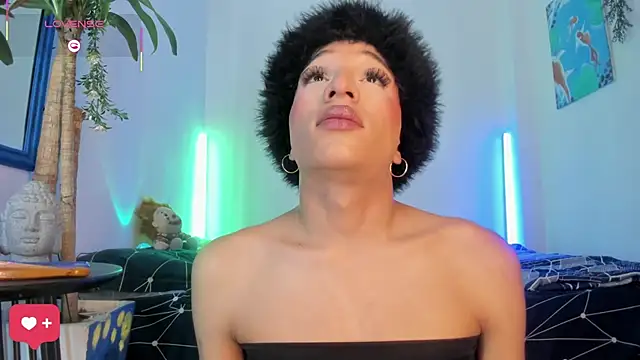 Naughty_Blue webcam
