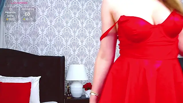 FirstTimePam webcam