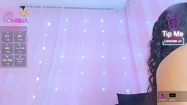 SunnyGilmoree webcam