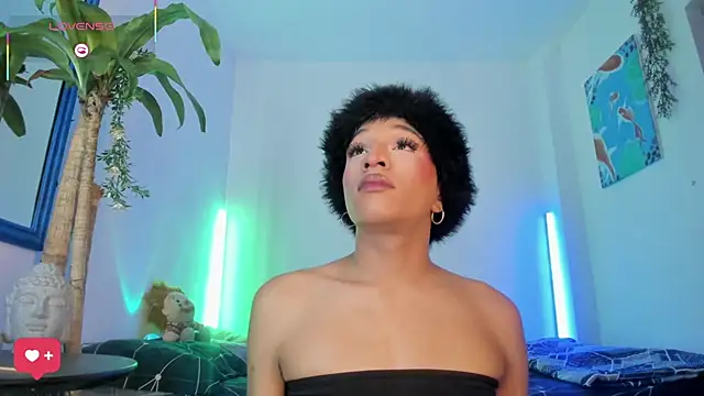 Naughty_Blue webcam