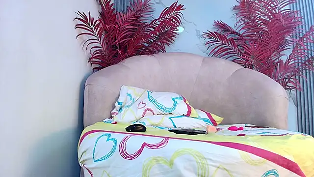 KatiiaVega webcam