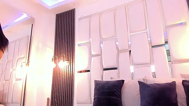 Maia_Clark520