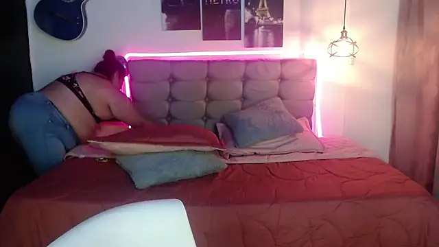 Keyla01_ webcam