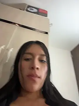 Emmily_19