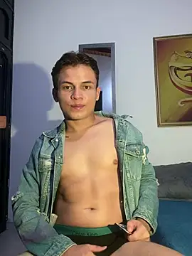 _Leo_Boy webcam