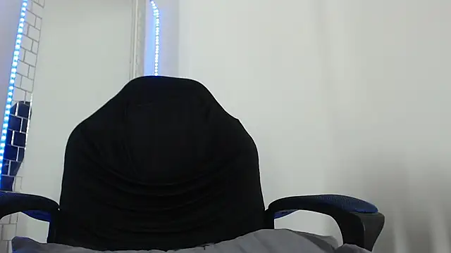 Nash_fit18 live cam on StripChat