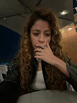 alana15 Live Web Cam Show