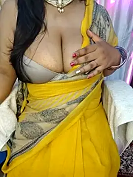 Curvy_Pooja live cam on StripChat