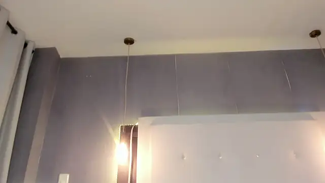 mia_gomez7 webcam