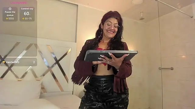Sky_Collins_ live webcam
