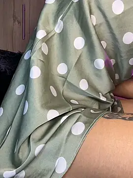 AnnaKimura_ live cam on StripChat