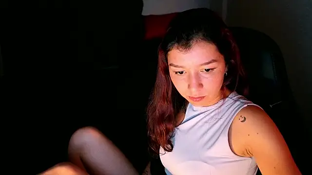 Skinny_queen_20