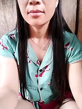 Myy_sexy live cam on StripChat