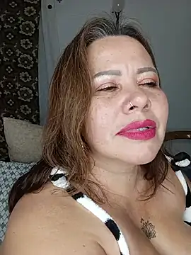 DulceAnahi_ live cam on StripChat