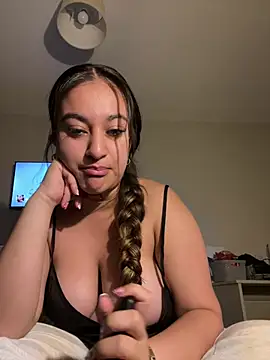 funwithmexox live cam on StripChat