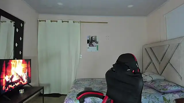 Toptony22 live cam on StripChat