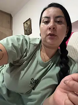 abril_luv - Abril_Luv's free webcam - UK Sex Cams