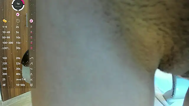Shary_leon live cam on StripChat