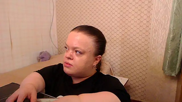 Janiffer_MiMi live cam on StripChat