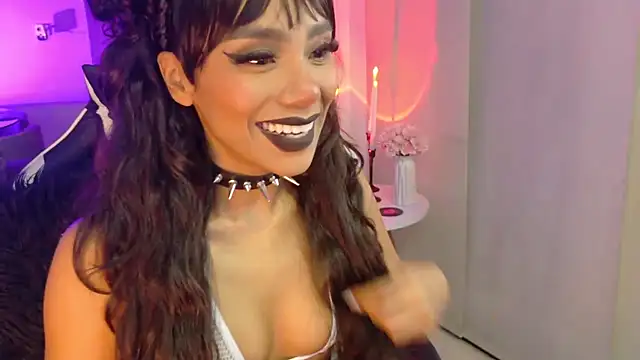 Chaiiro live cam on StripChat