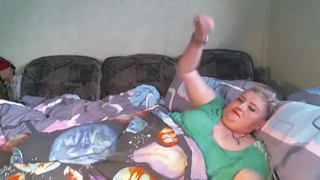 Lana555 live cam on StripChat