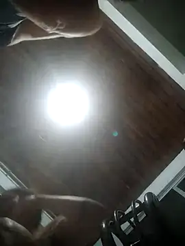 sunshine851 live cam on StripChat