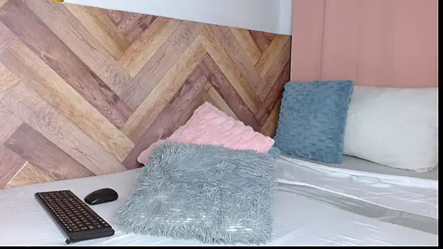 nickyCollins webcam