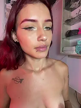 Cherry_Scarlet_ webcam