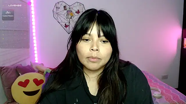 EllieMoonX live cam on StripChat