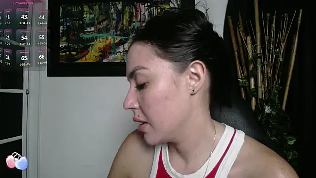 brianna_196 live cam on StripChat
