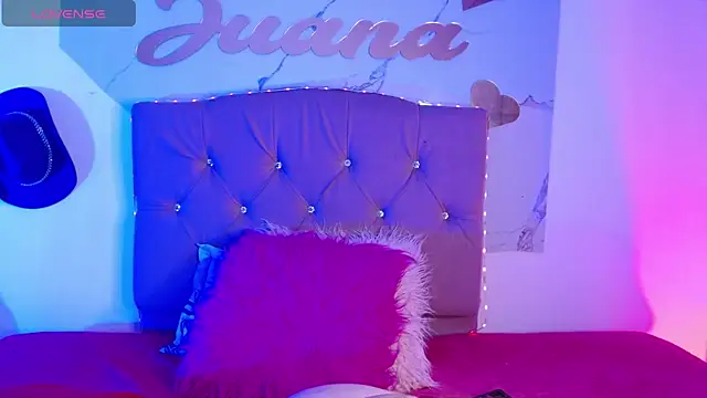 juanitared live cam on StripChat
