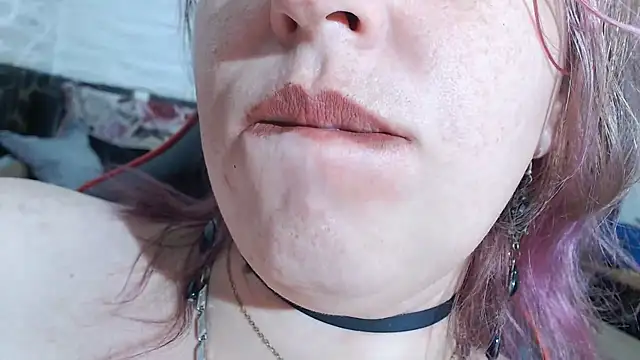 piticaforever - Piticaforever's free webcam - UK Sex Cams