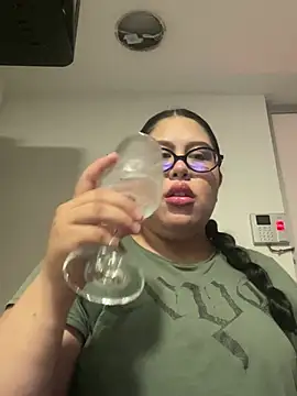 Mia_Carters webcam