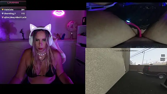 Angie-night webcam