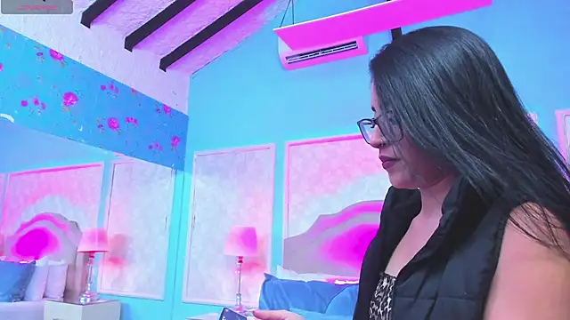 SamyySwet live cam on StripChat