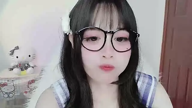 -zhuzhu-999- live cam on StripChat