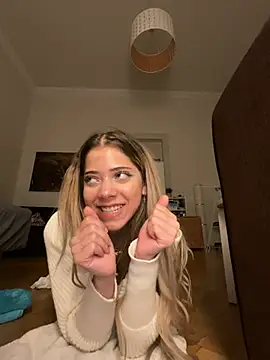 MelliMoon webcam