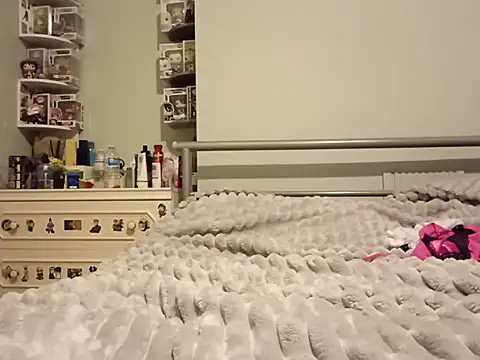 Sofialovee69 live cam on StripChat