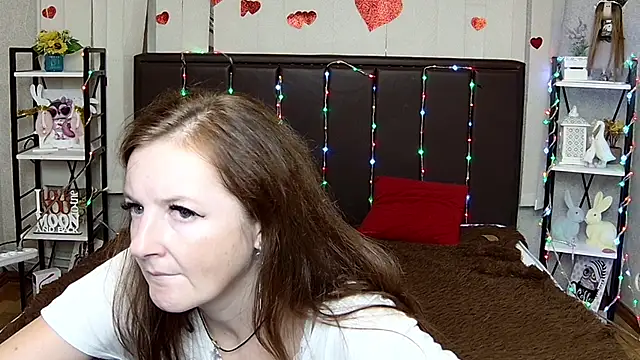 MeganPirs live cam on StripChat