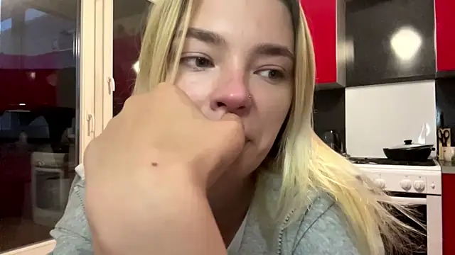 KimberliBaskerville live cam on StripChat
