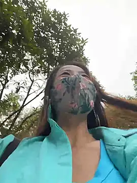 kiss_loo Live Web Cam Show