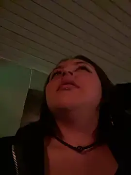 Aly_96 webcam