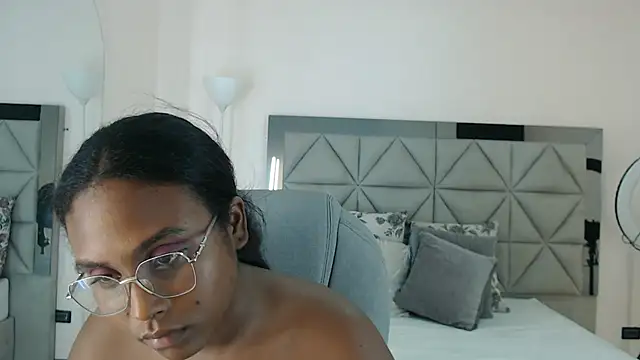 lily_mendoza webcam