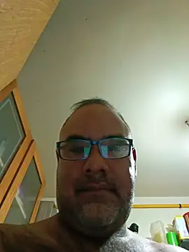 philldrake11 (Ask my age) - Hello bear 🐻