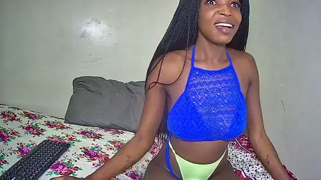 SlenderCurvexxx live cam on StripChat